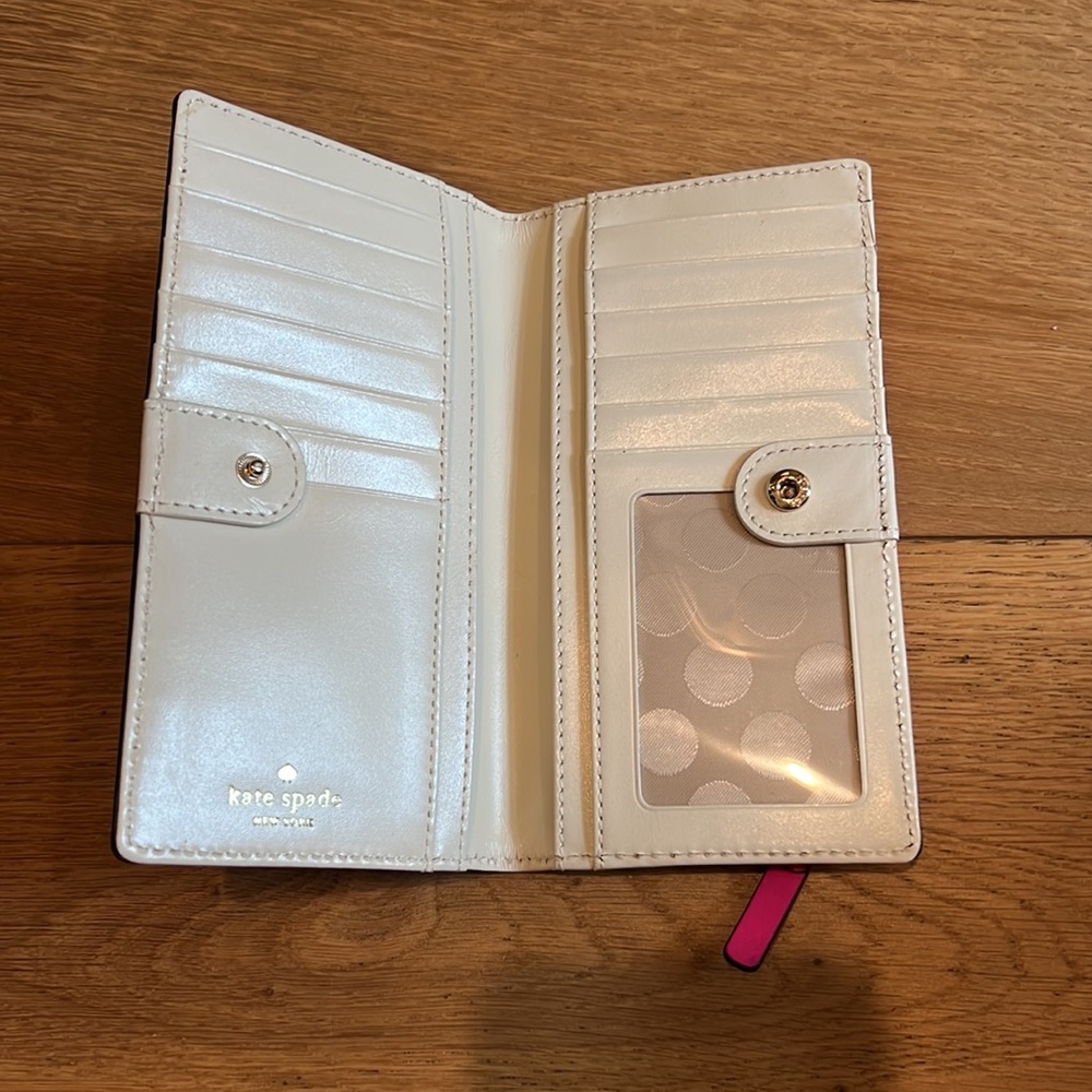 Kate Spade Wallet - Picture 3 of 4